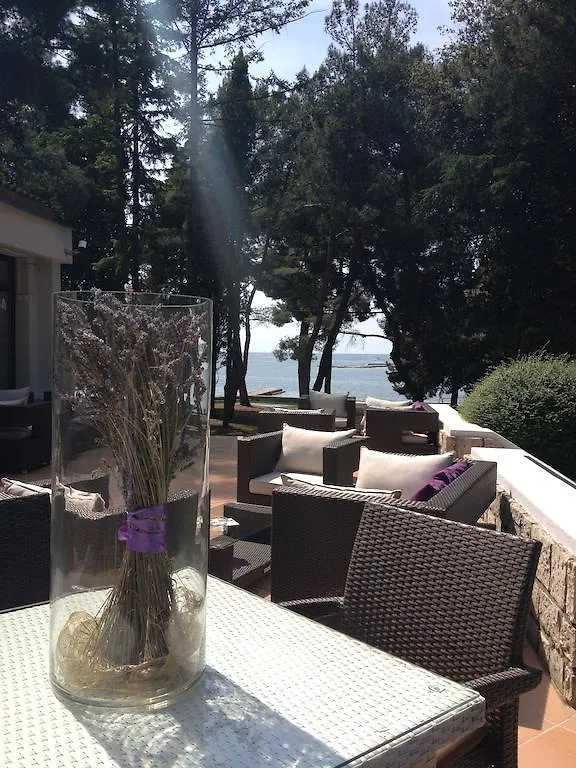 Hotel Flores Poreč 4*,