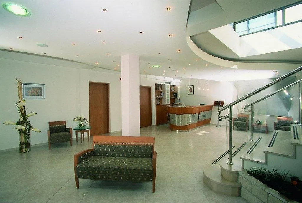 Hotel Flores Porec 4*,  Croatia